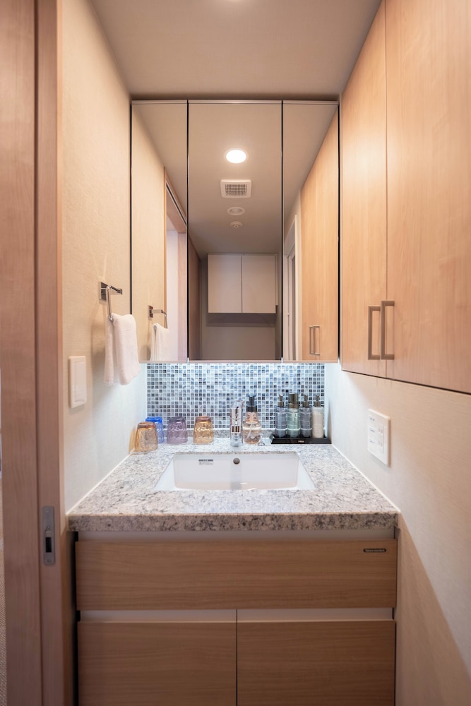 [35.10 -39.53sqm] Twin & Loft Bed Family Room With Kitchen & Washing Machine, Non Smoking