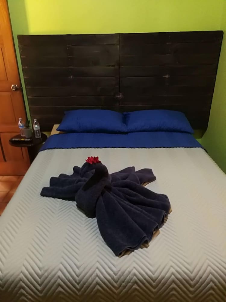 Deluxe Room, 1 Double Bed photo 3