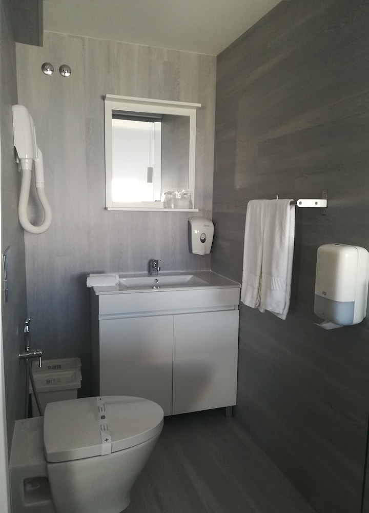 Double Room, Balcony, Sea View - Photo 4