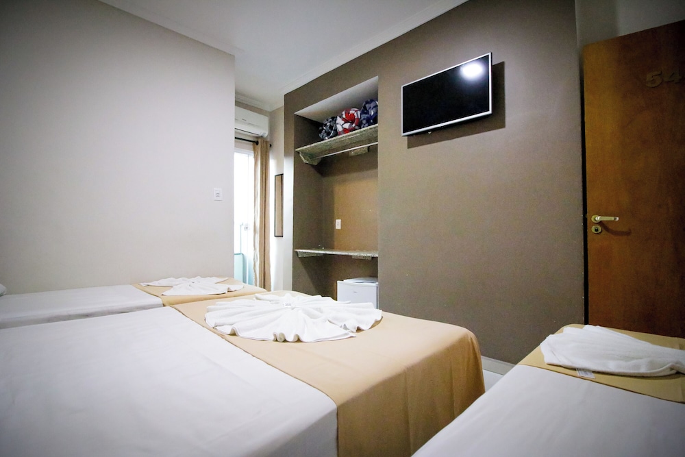 Standard Quadruple Room - Photo 2