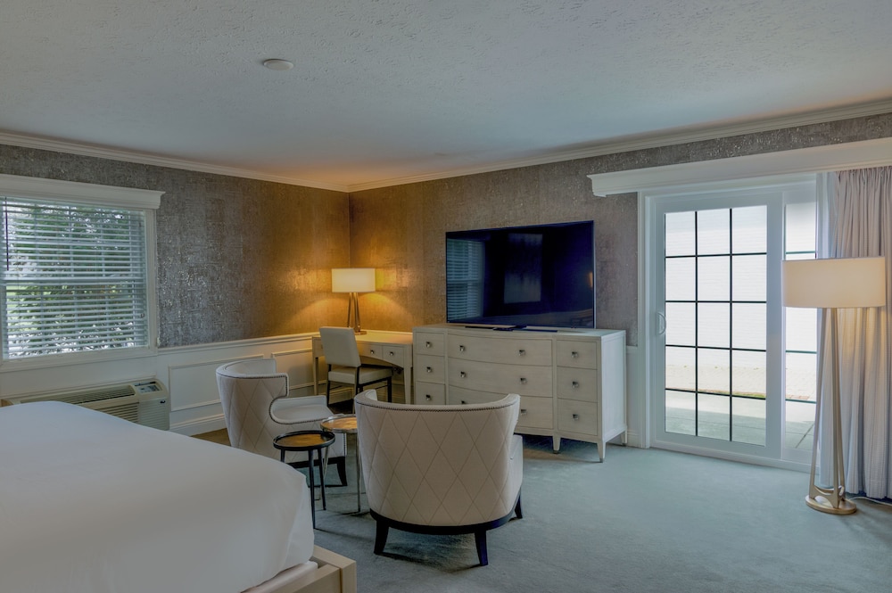 Room, 1 King Bed (Spa)