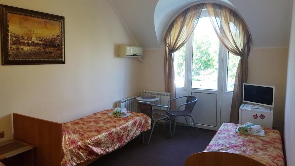 Comfort Triple Room photo 3