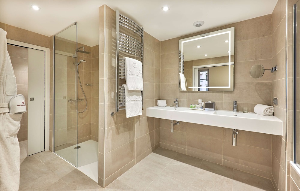 Suite (Extra Bed 3 adults) thumbnail 5