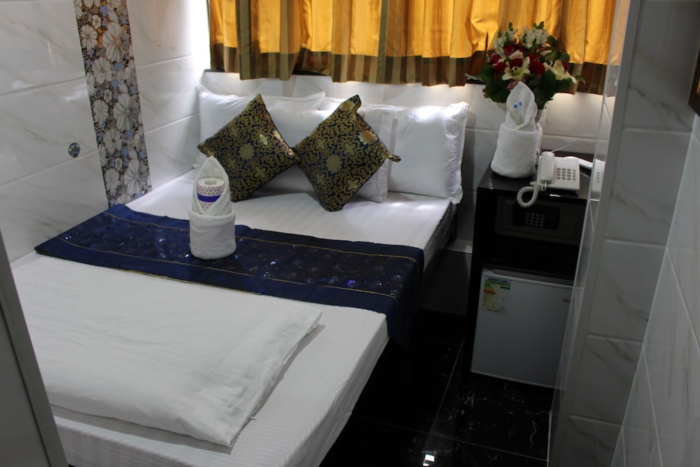Standard Double Room (28 Nights)