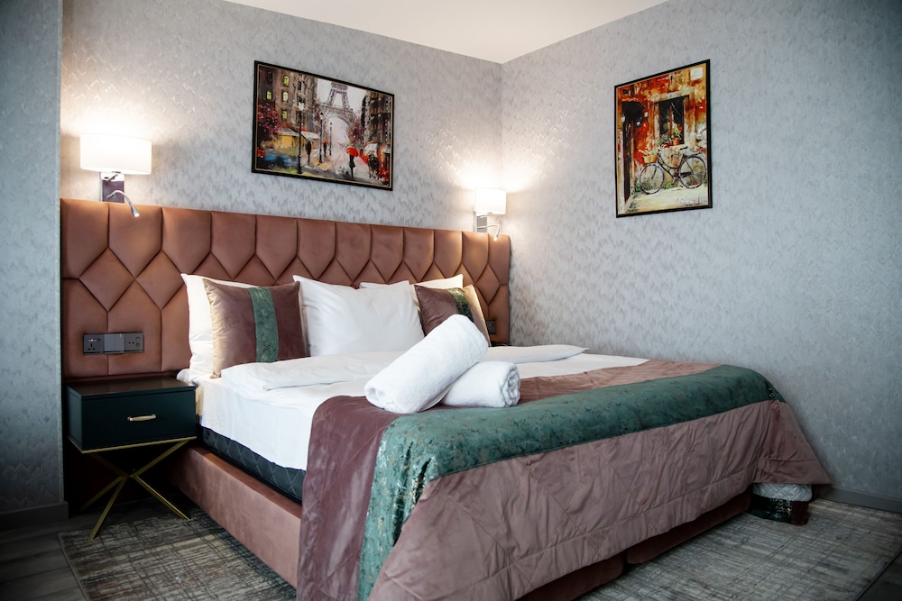 Deluxe Double Room photo 2