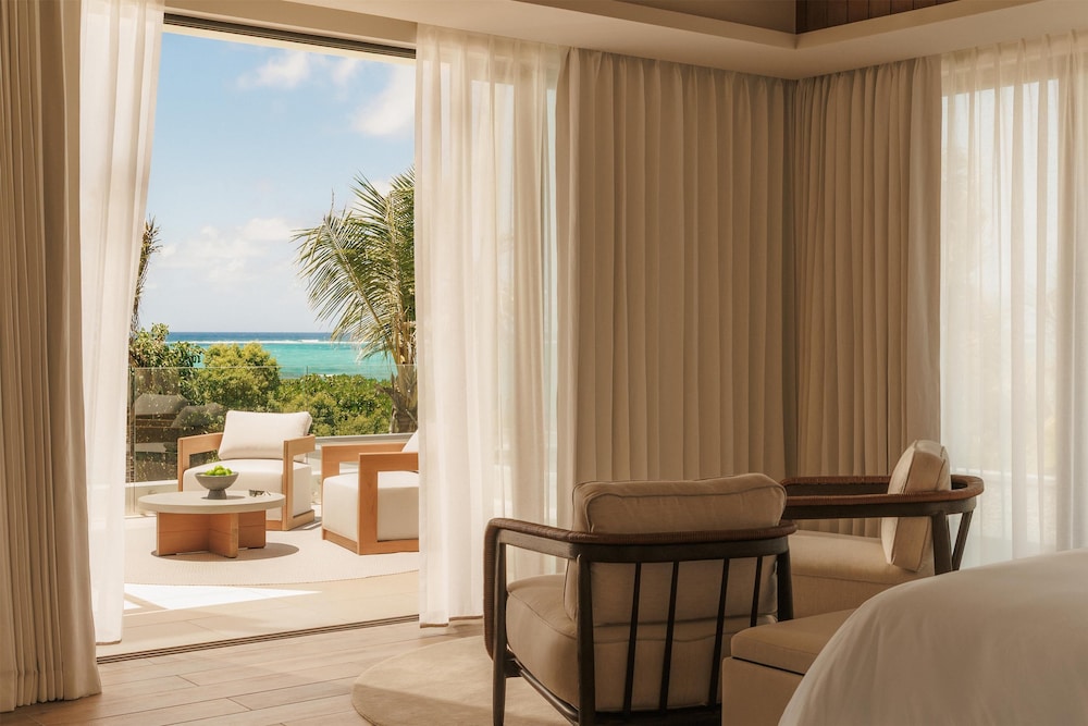 Villa, 5 Bedrooms, Oceanfront (Private Homes With Pool) - Photo 9