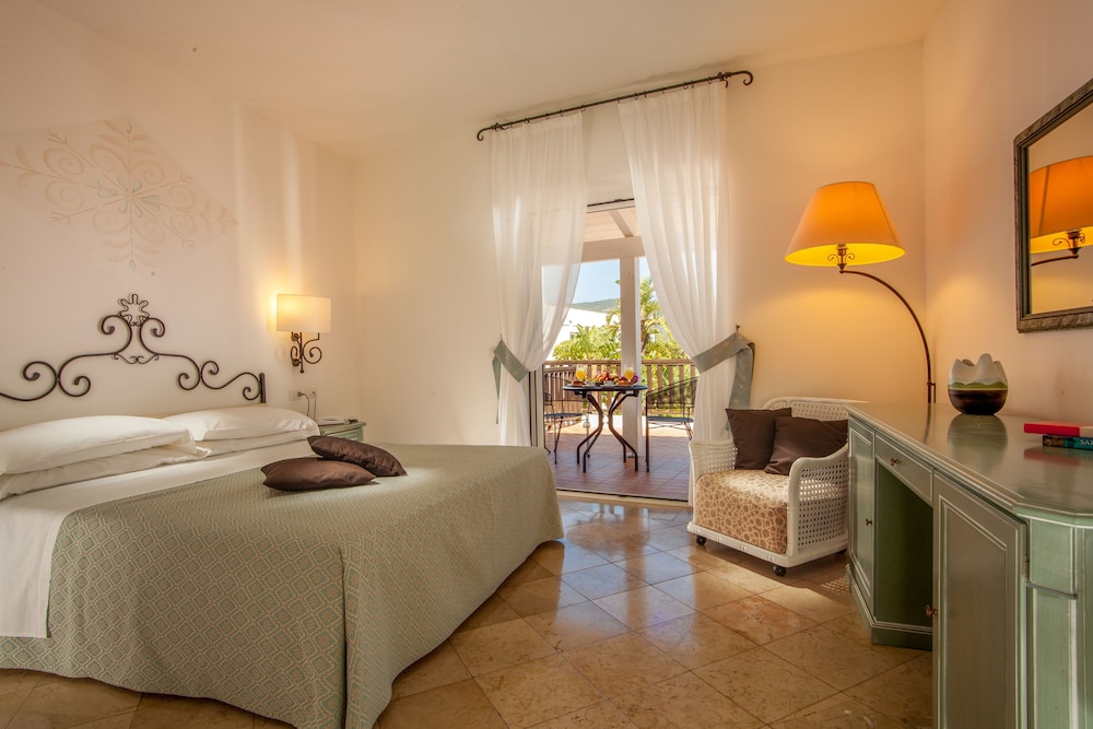 Classic Double Room - Photo 2