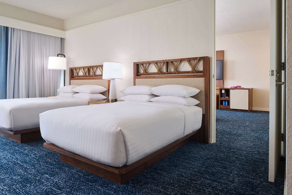 Club Suite, Multiple Beds, Ocean View