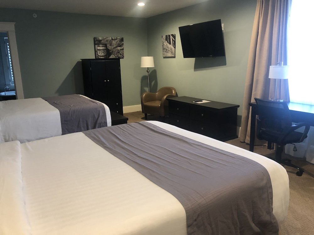 Standard Room, 2 Queen Beds