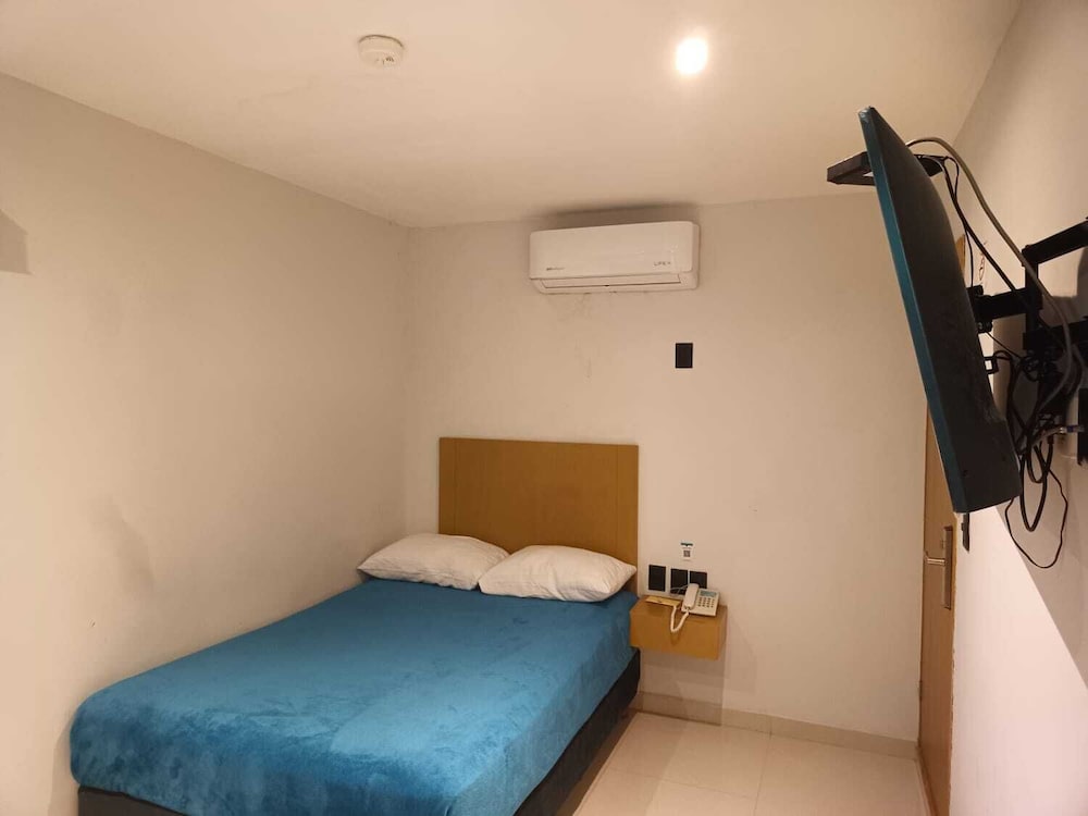 Standard Room - Photo 15
