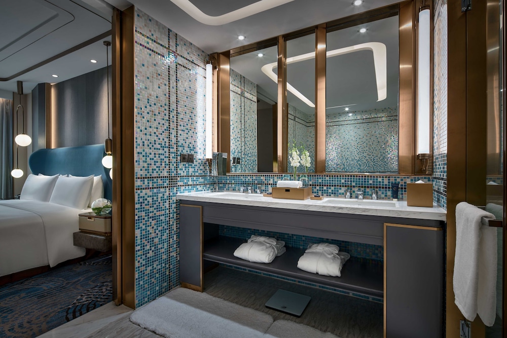 Superior Suite photo 2