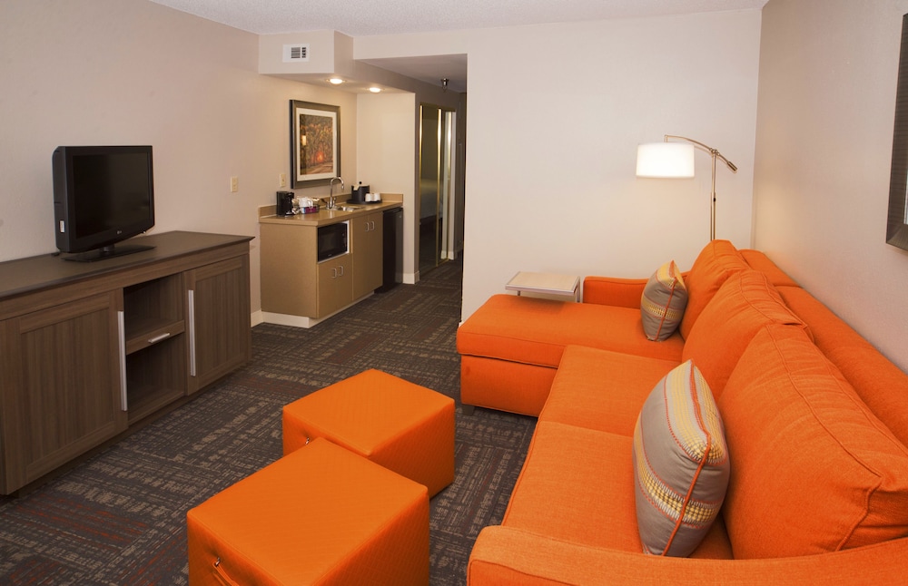 Suite, 2 Queen Beds, Non Smoking photo 2