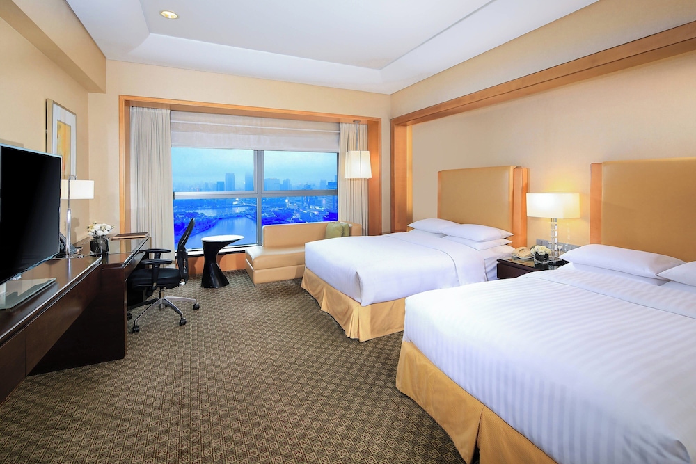 Deluxe Twin Room, 2 Double Beds, Smoking, River View - Photo 6