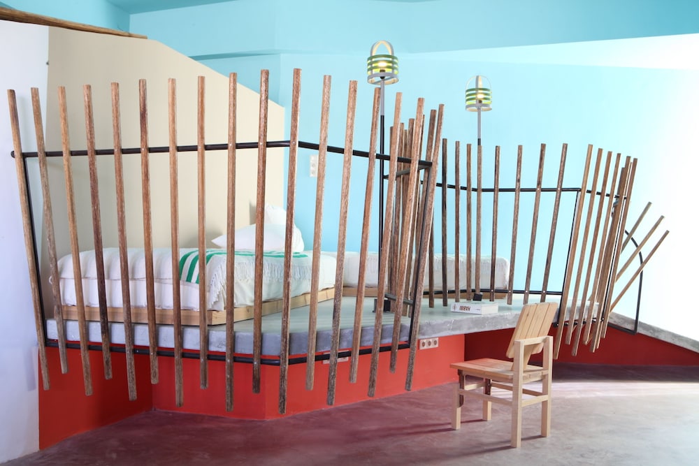 Standard Quadruple Room, Ensuite (Dune) photo 3