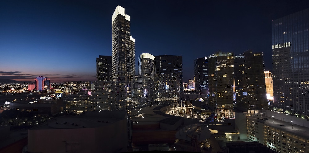 Park MGM King Strip View