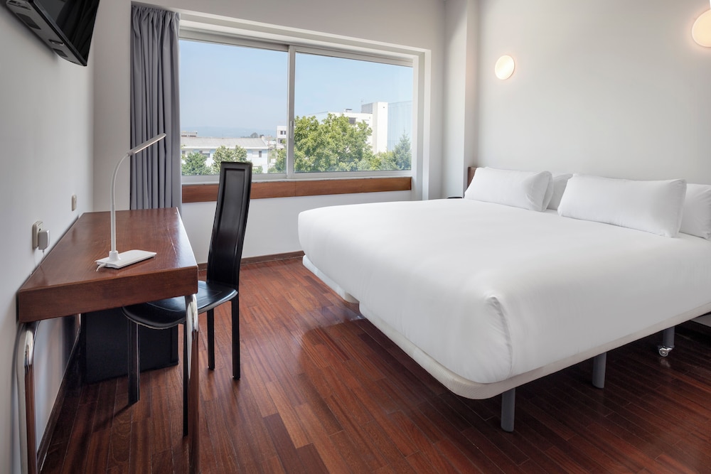 Standard Double Room - Photo 1