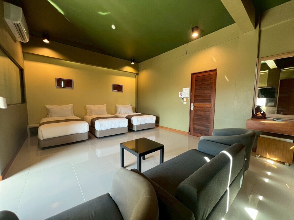 Superior Triple Room - Photo 3