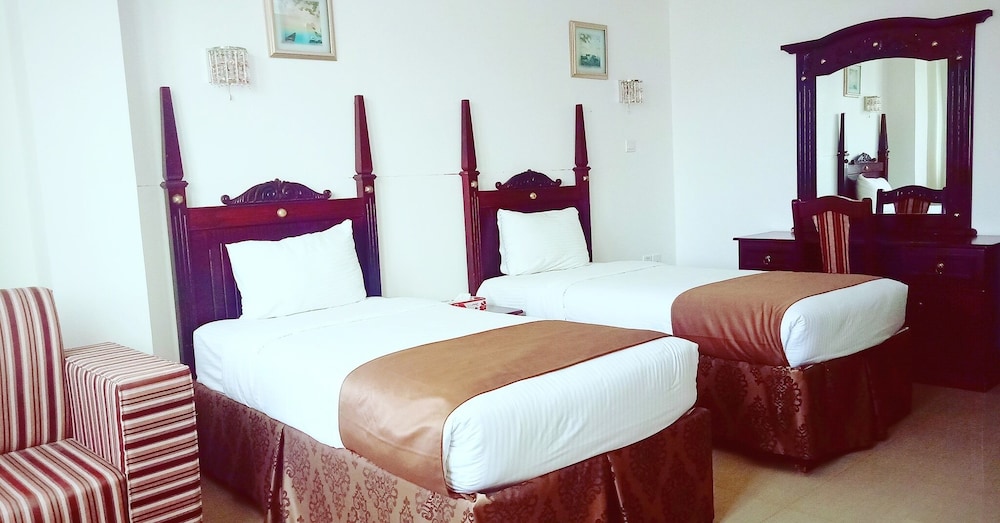 Suite, 2 Bedrooms photo 2