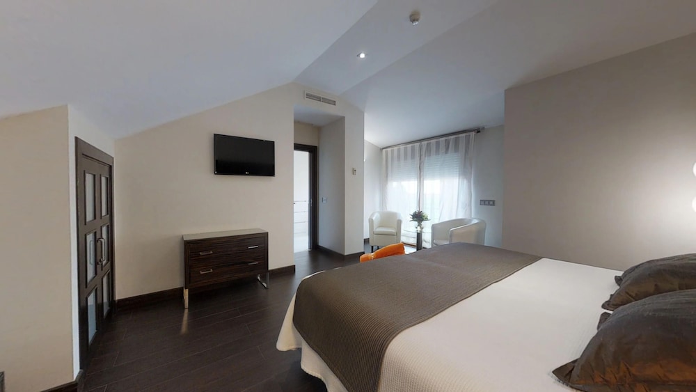 Duplex (Grand Suite) - Photo 1