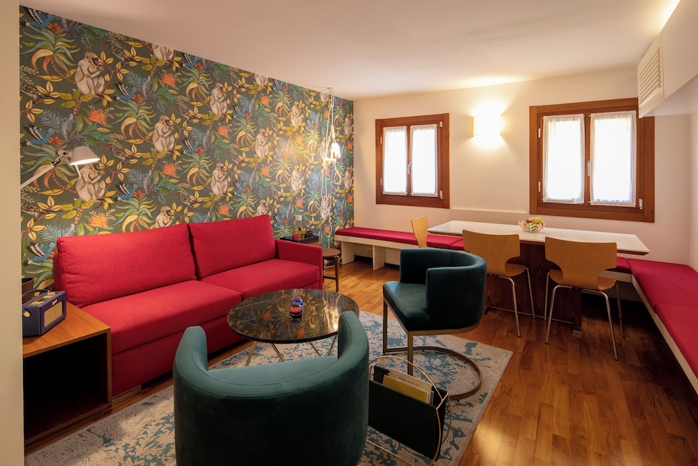 Superior Apartment, 2 Bedrooms, 2 Bathrooms (4 - 6 People) photo 1