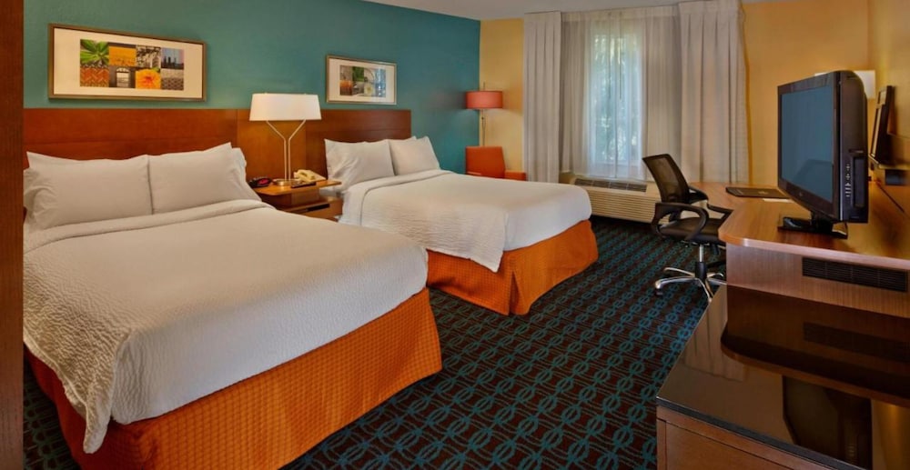 Room, 2 Double Beds (Mobility/Hearing Accessible, Tub) - Photo 2