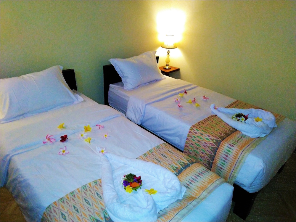 Standard Twin Room photo 2