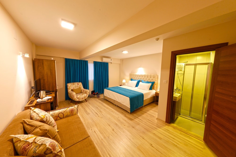 Deluxe Double Room photo 2