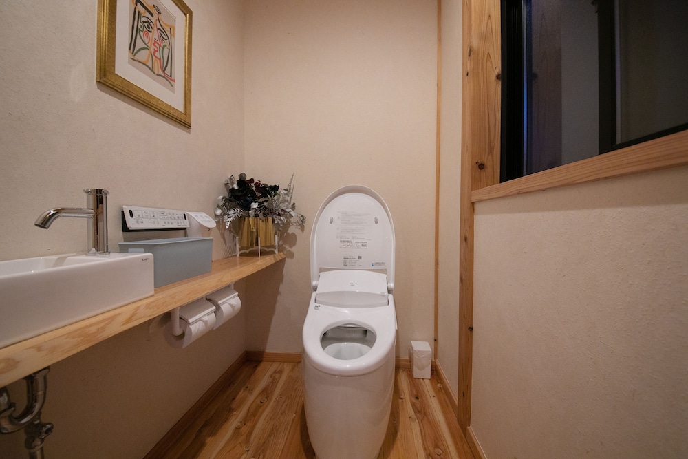 Japanese Style Superior Room, Private Bathroom and Open-air Bath - Photo 7