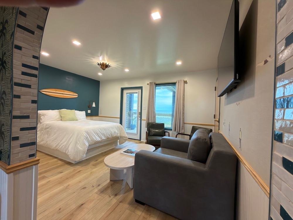Design Suite, Mobility Accessible, Ocean View photo 1