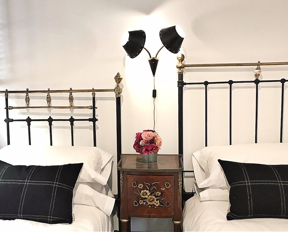Double Room, 2 Twin Beds photo 3