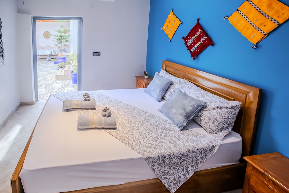 Comfort Double Room, 1 King Bed, Private Bathroom