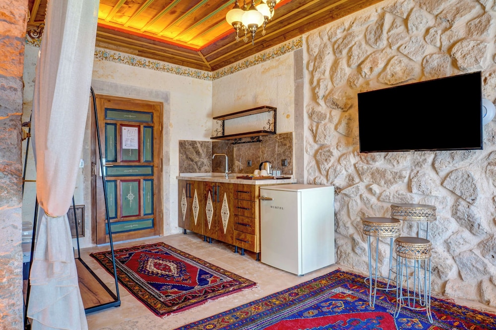 Standard Suite, Valley View photo 3