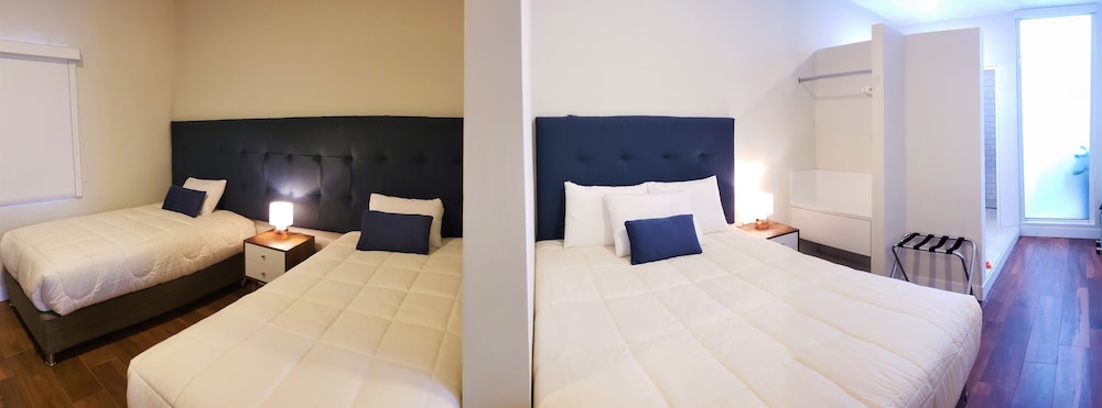 Deluxe Quadruple Room photo 2