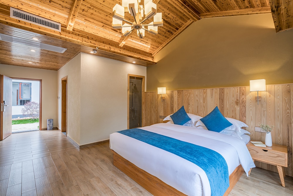Standard Double Room, Courtyard Area photo 3