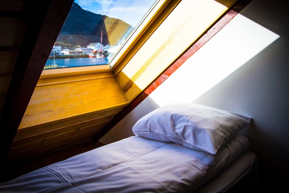 Economy Shared Dormitory, Sea View photo 2