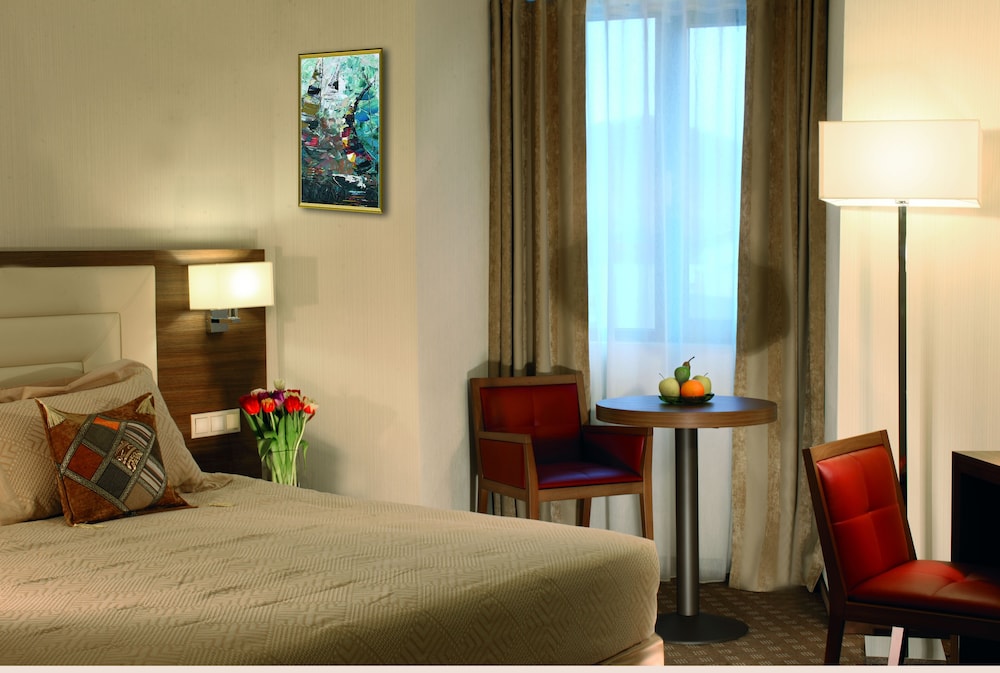 Premier Double Room - Photo 2