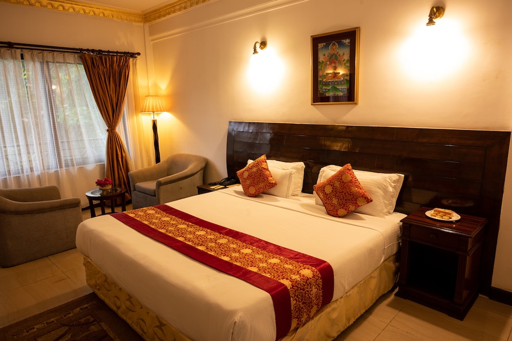 Deluxe Double or Twin Room - Photo 6