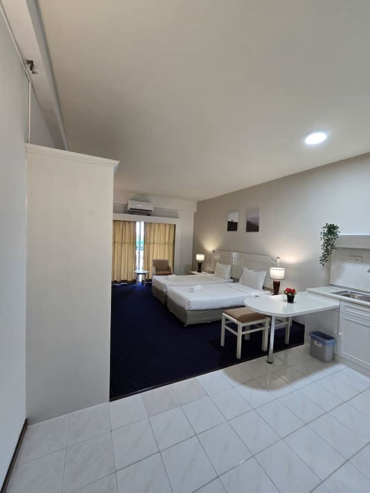 Premium Twin Room, Balcony, Sea View