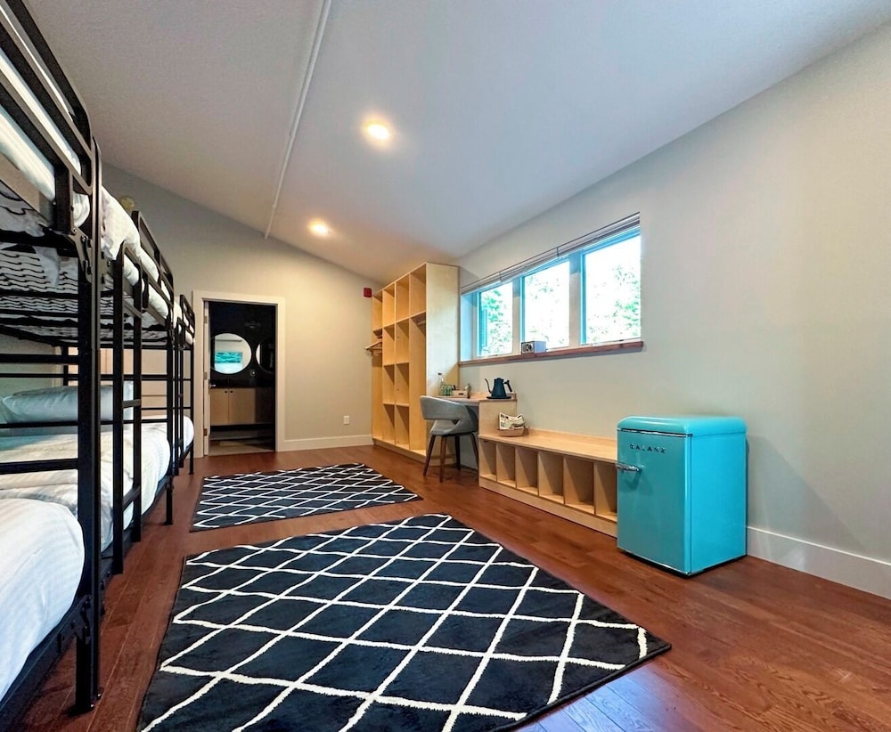 Suite, 4 Bedrooms (Monroe Skyline)