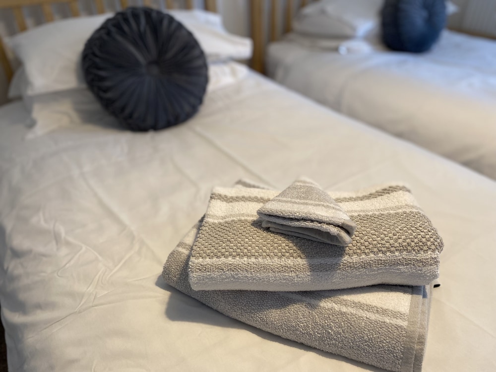 Standard Double or Twin Room photo 2