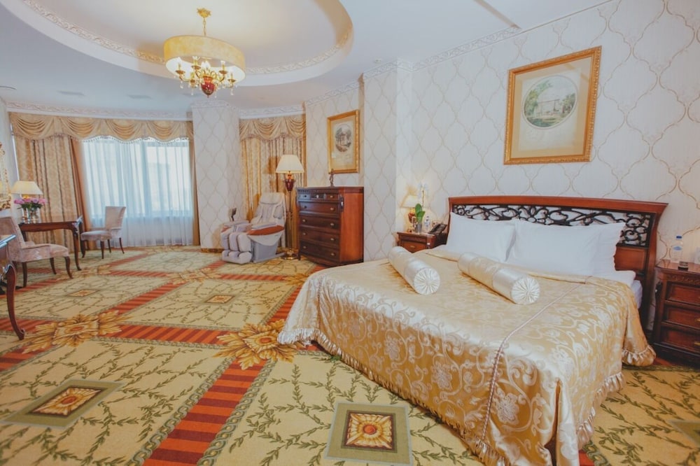 Executive Suite photo 3