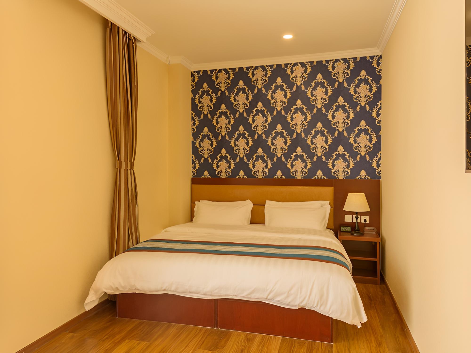 Deluxe Suite photo 3