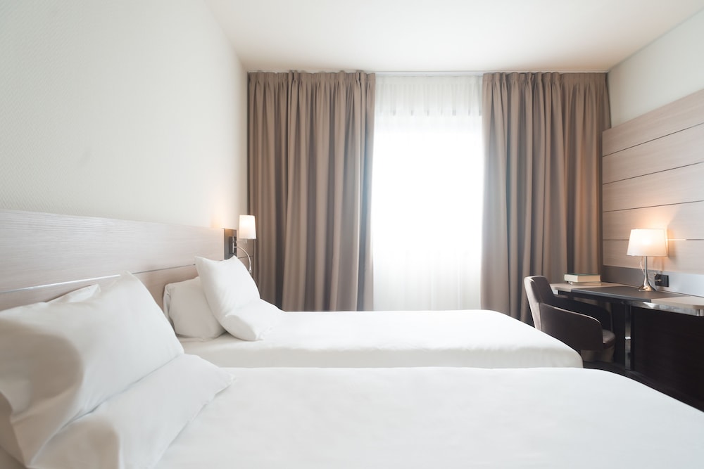 Superior Room, 2 Twin Beds photo 2
