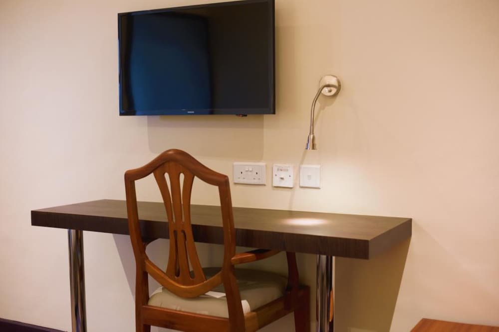 Deluxe Double Room photo 2