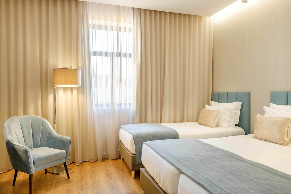 Triple Room - Photo 6