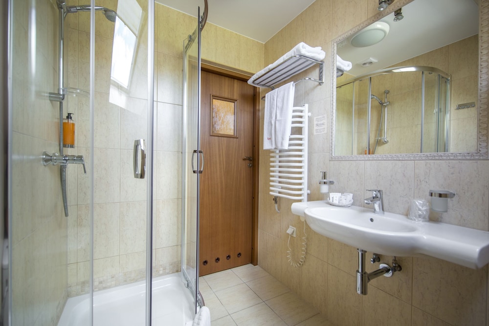 Premium Single Room, Balcony photo 3
