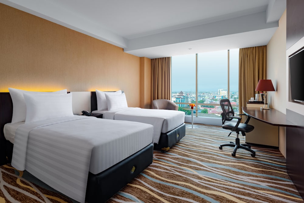 Deluxe Twin Room, City View photo 2