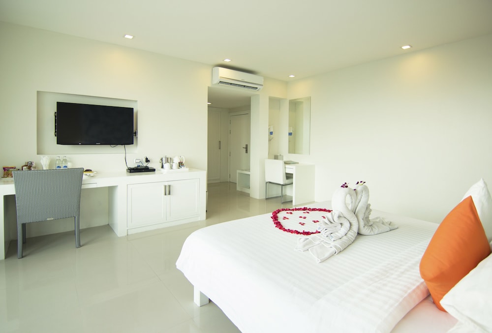 Standard Double Room, 1 King Bed - Photo 4