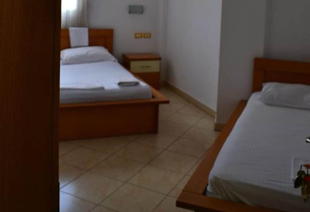 Twin Room, Balcony