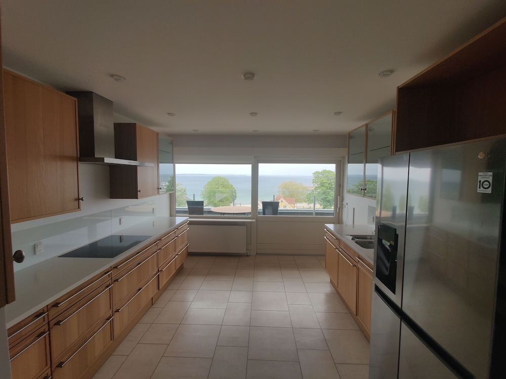 Panoramic Penthouse photo 3